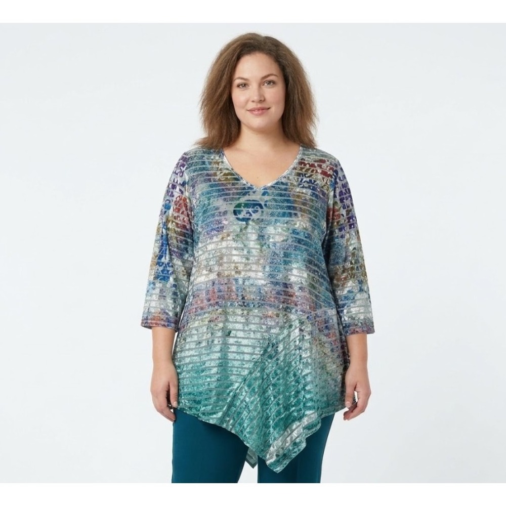Live and Let‎ Live size 3X Abstract Boho Velvet Burnt-out Asymmetric Stretch Top